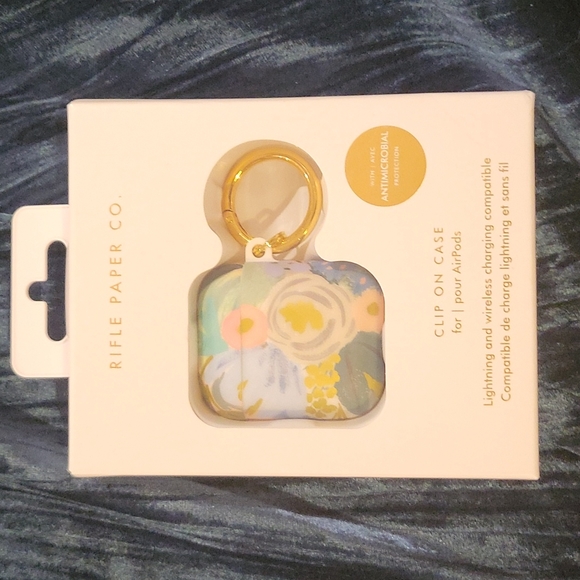 Rifle Paper Co. Other - 💥BUY 2 GET 1 FREE  Rifle Person AirPod Clip On Case